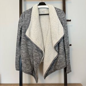 Vero Moda Sherpa-Lined Cardigan